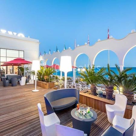 Patio De La Pietonne Apartment Ментона Екстериор снимка