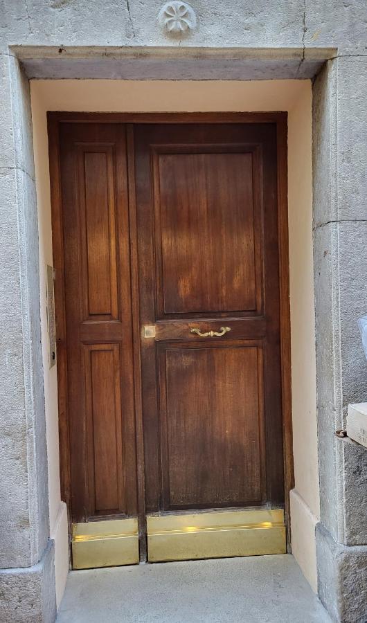Patio De La Pietonne Apartment Ментона Екстериор снимка