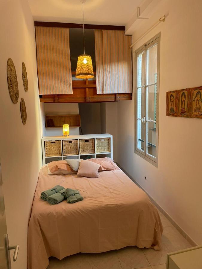 Patio De La Pietonne Apartment Ментона Екстериор снимка
